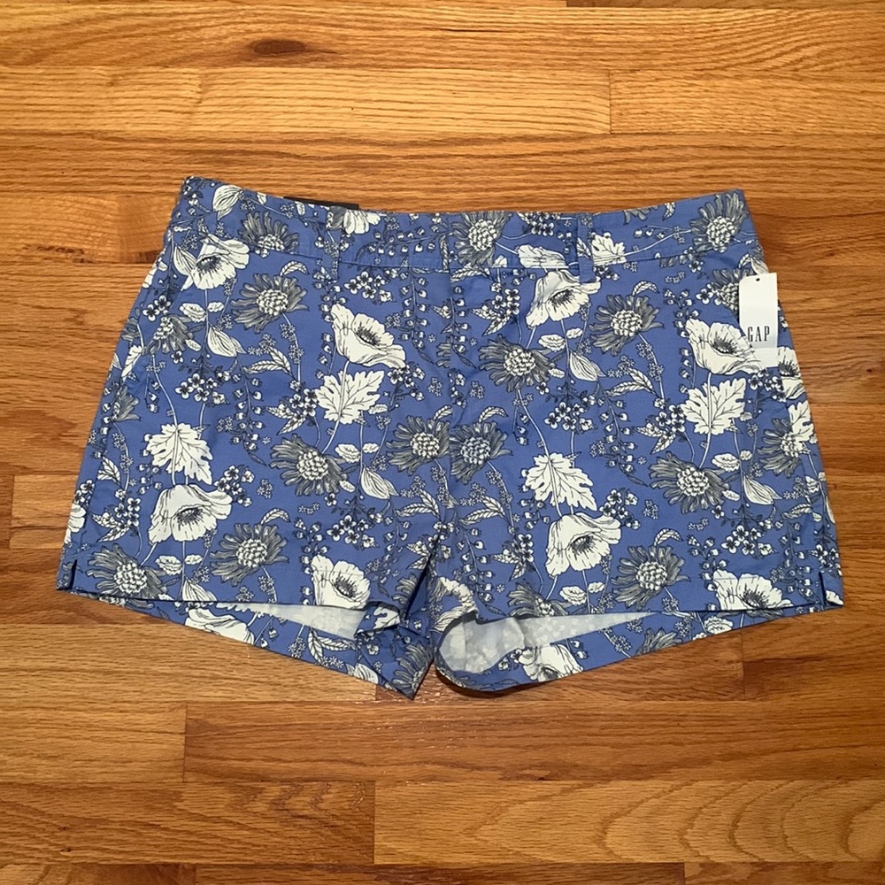 GAP Shorts